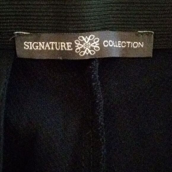 SIGNATURE COLLECTION WOMEN'S CAPRIS - Picture 8 of 10